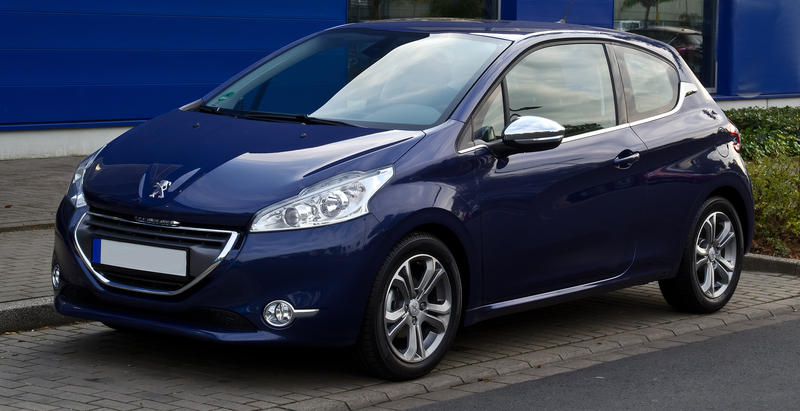 Kiskategóriás autók bérlése - Peugeot 208